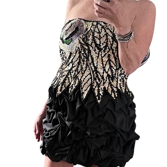 Vintage 1980s Black Bubble Hem Ruffled Boned Strapless Sequin Dress RARE XS - Picture 2 of 16